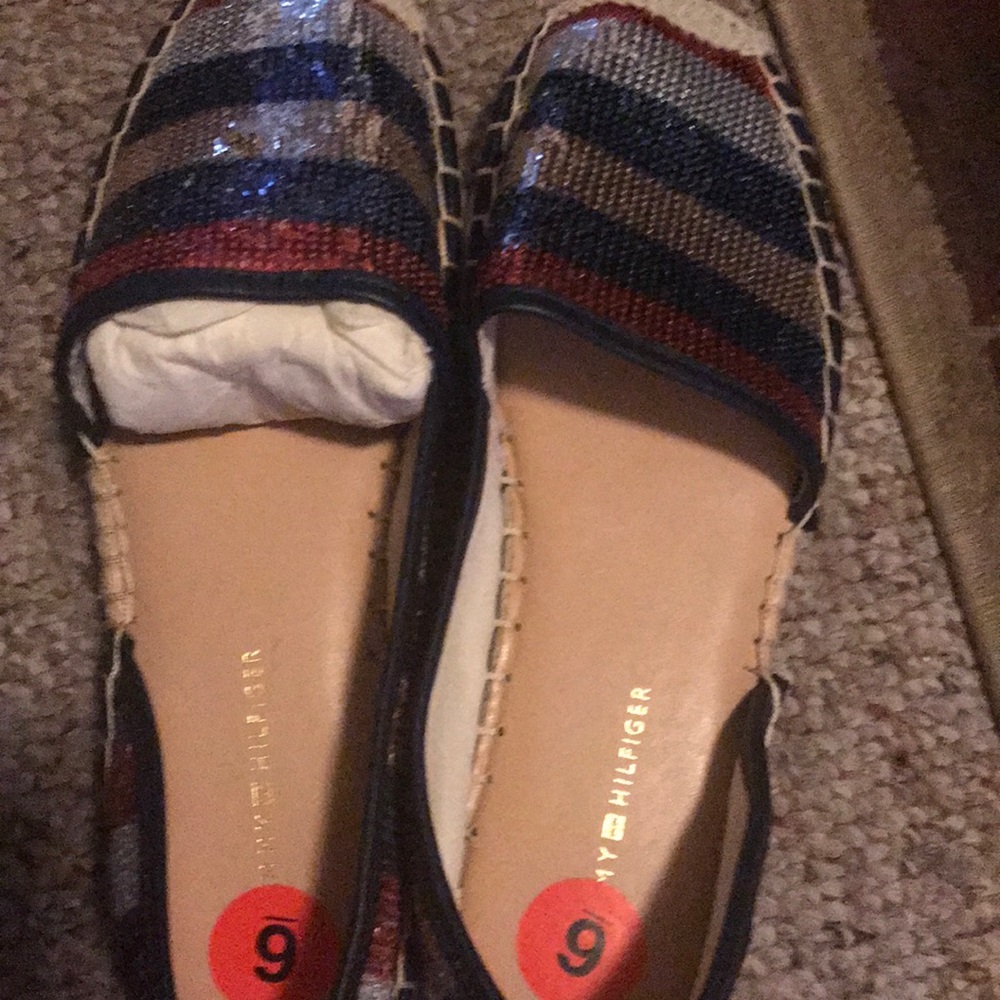 Tommy Hilfiger Shoes for women Size 6